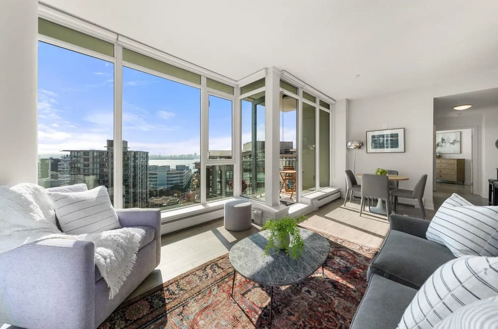 1106 175 W 2ND STREET, North Vancouver, BC — Residential for Sale - Main Photo