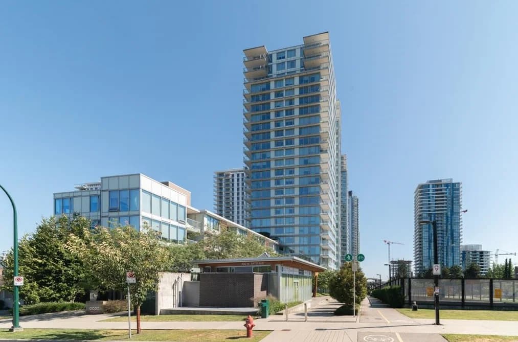 1106 - 8031 Nunavut Lane, Vancouver, BC - MLS: R3179001 - Photo 2 1106 - 8031 Nunavut Lane, Vancouver, BC - MLS: R3179001 - Photo 2