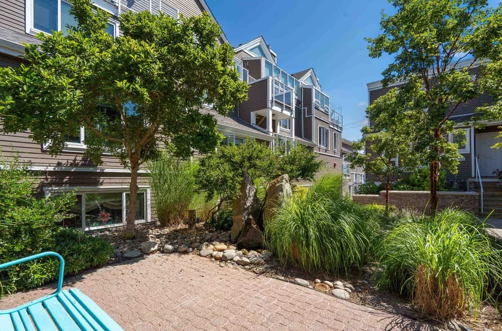 1107 ELM STREET, White Rock, BC — Residential for Sale - Photo 2