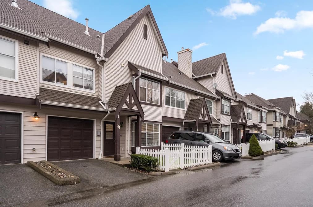 111 12099 237 STREET, Maple Ridge, BC — Residential for Sale - Main Photo