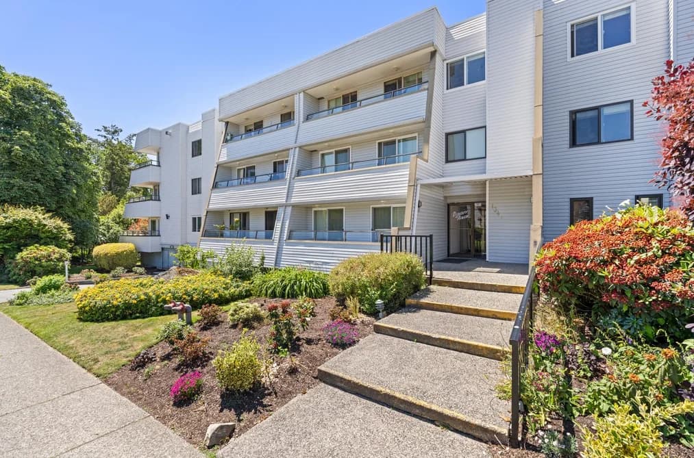 111 1341 GEORGE STREET, White Rock, BC — Residential for Sale - Photo 2