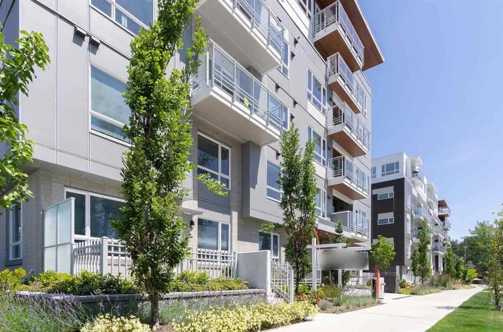 111 13963 105 BOULEVARD, Surrey, BC — Residential for Sale - Photo 2