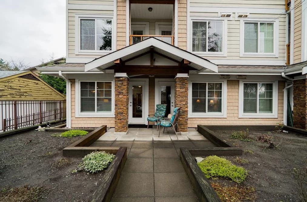 111 1969 WESTMINSTER AVENUE, Port Coquitlam, BC — Residential for Sale - Main Photo