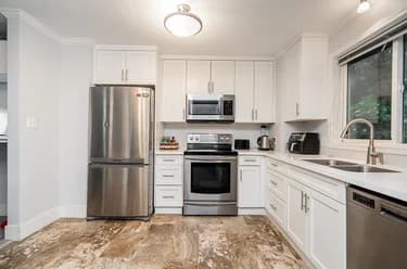 Condo for sale at 111 33708 King Road Abbotsford British Columbia - MLS: R3079298
