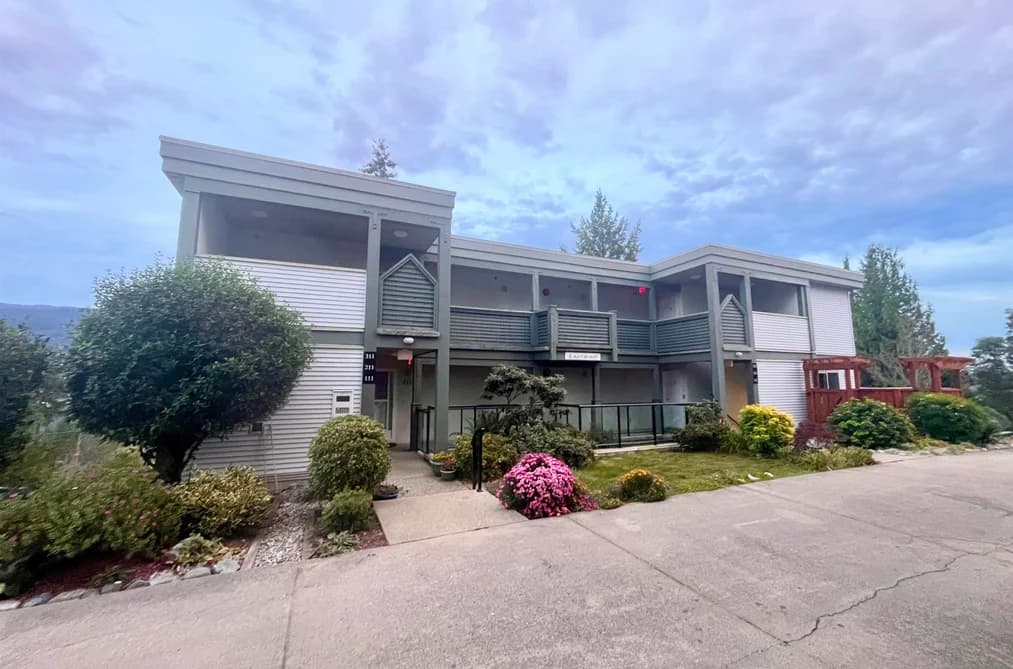 111 5780 TRAIL AVENUE, Sechelt, BC — Residential for Sale - Main Photo