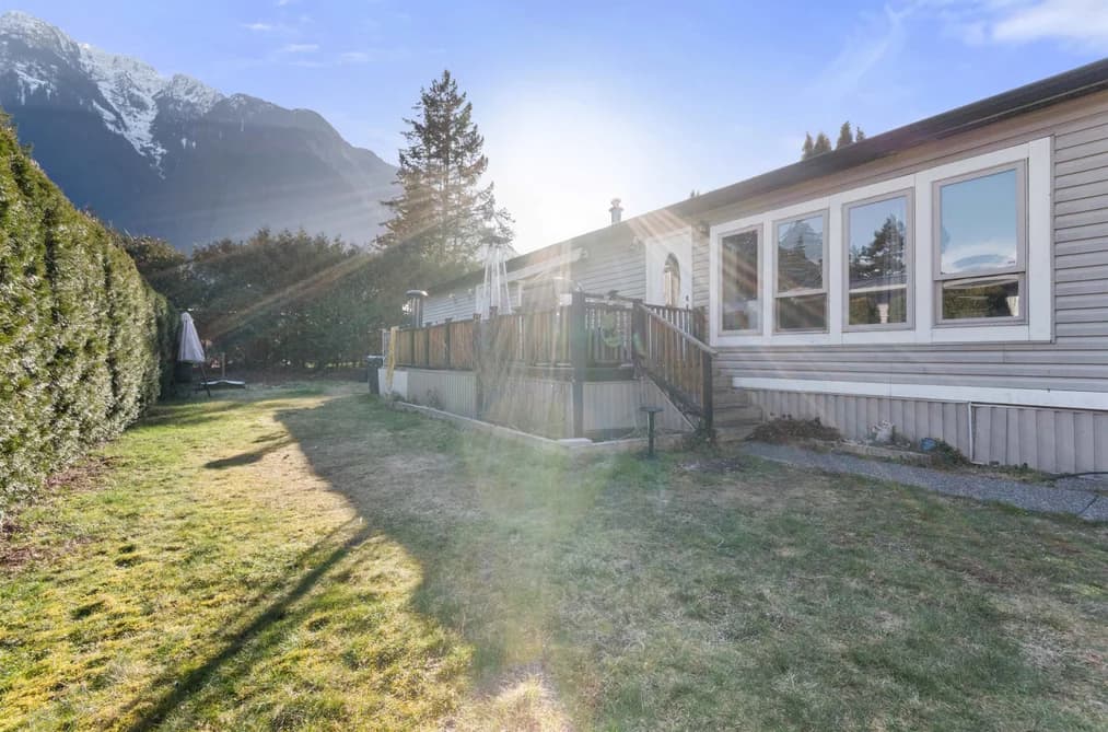 111 65367 KAWKAWA LAKE ROAD, Hope, BC — Residential for Sale - Main Photo