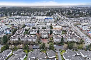 Condo for sale at 111 7171 121st Street Surrey British Columbia - MLS: R3112391