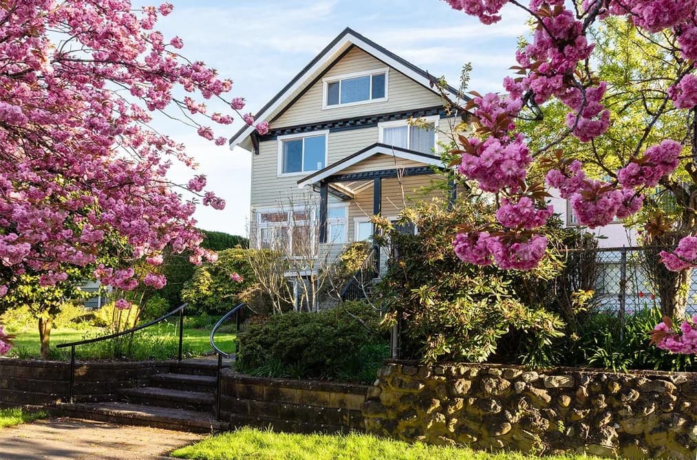 111 E 61ST AVENUE, Vancouver, BC — Residential for Sale - Main Photo