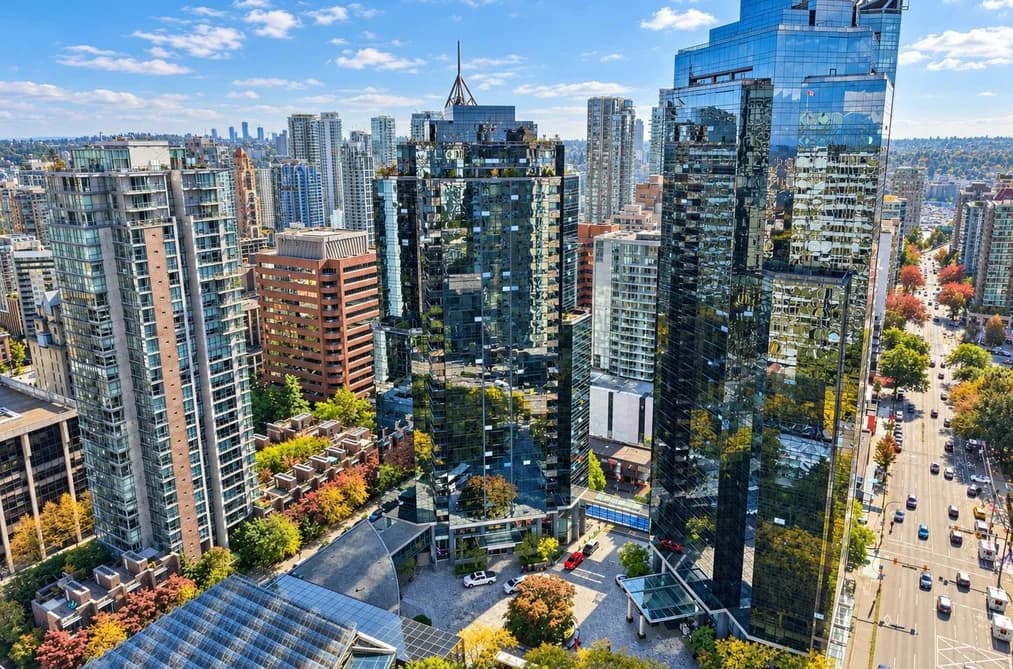 1110 1050 BURRARD STREET, Vancouver, BC — Residential for Sale - Photo 2