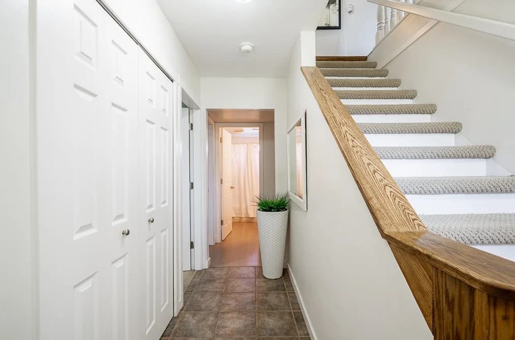 11101 143A STREET, Surrey, BC — Residential for Sale - Photo 2