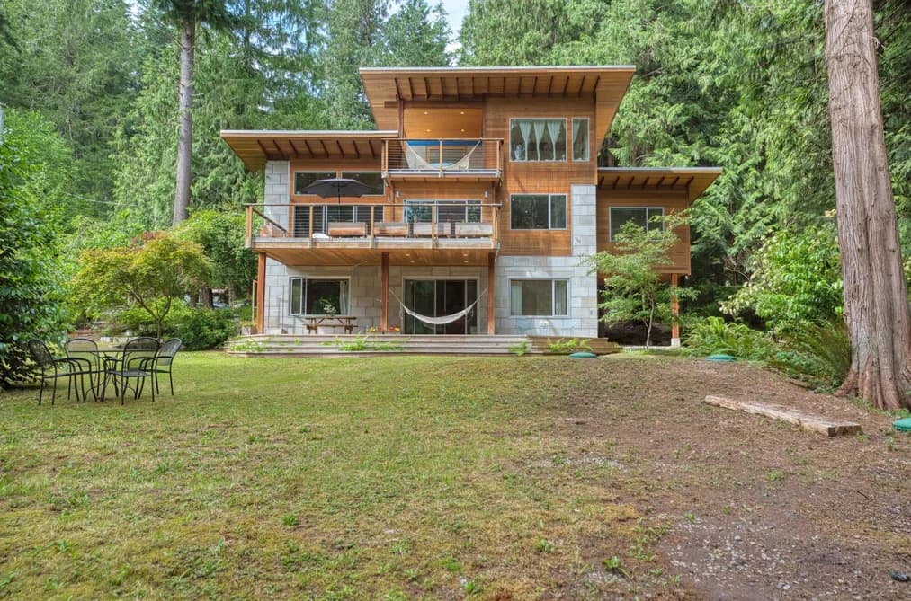 1111 EMERY ROAD, Roberts Creek, BC — Residential for Sale - Main Photo