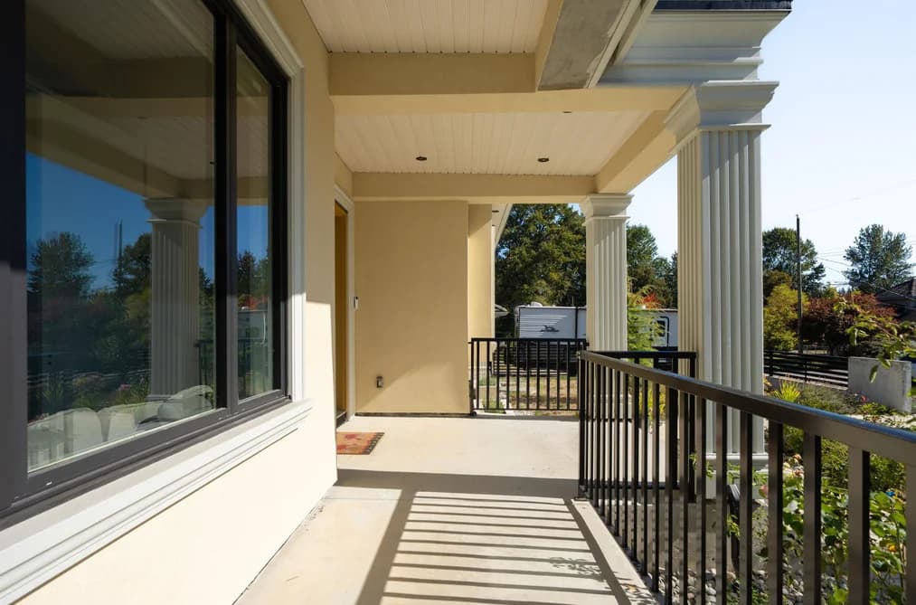1111 REGAN AVENUE, Coquitlam, BC — Residential for Sale - Photo 2