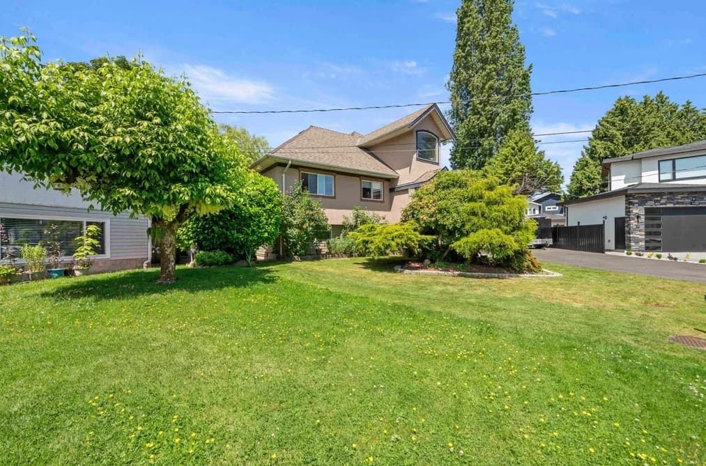 11113 81 AVENUE, Delta, BC — Residential for Sale - Photo 2
