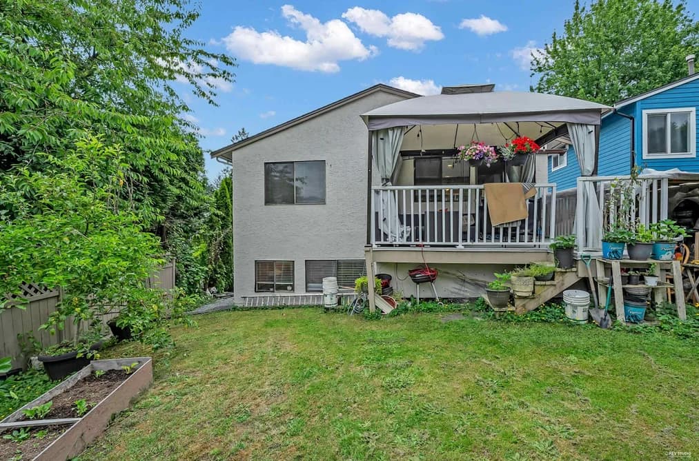 1112 HANSARD CRESCENT, Coquitlam, BC — Residential for Sale - Photo 2