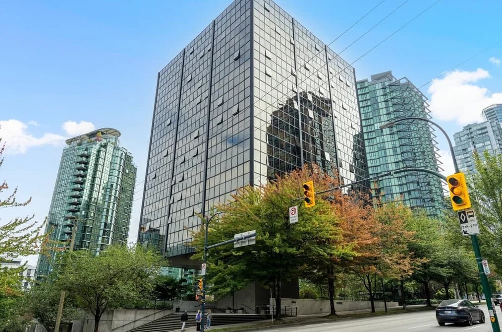 1113 1333 W GEORGIA STREET, Vancouver, BC — Residential for Sale - Main Photo
