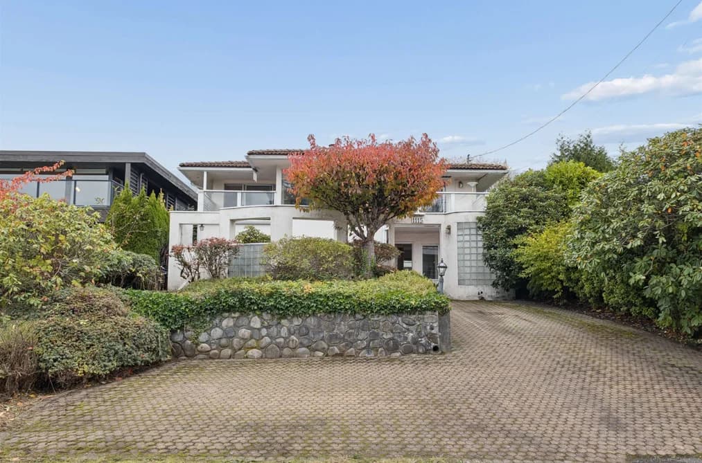 1115 Ottaburn Road, West Vancouver, BC - House for Sale - Main Photo 1115 Ottaburn Road, West Vancouver, BC - House for Sale - Main Photo
