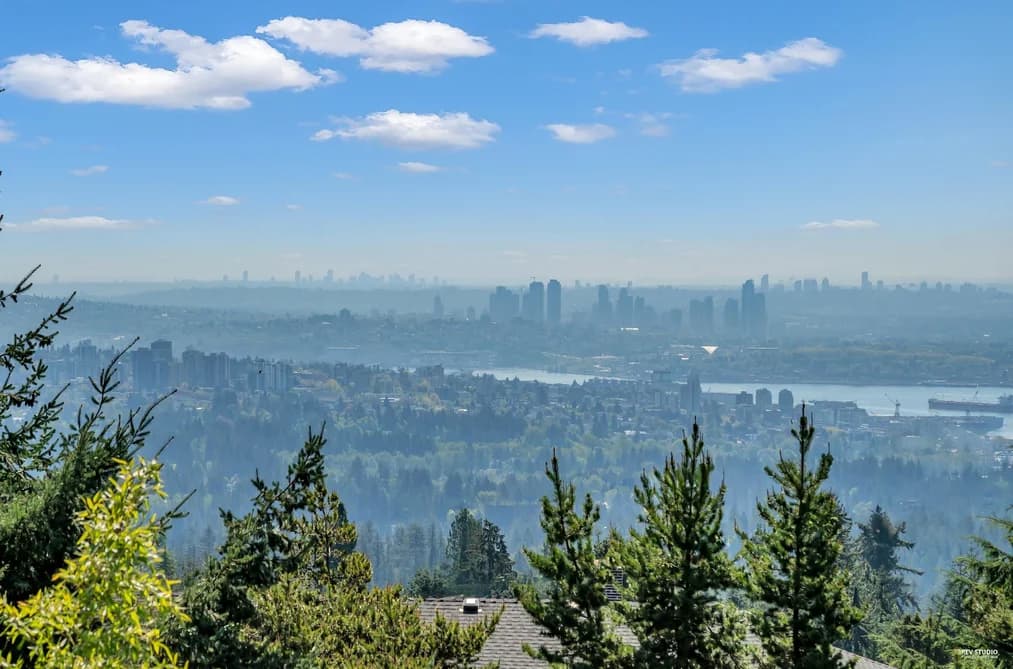 1118 CRESTLINE ROAD, West Vancouver, BC — Residential for Sale - Photo 2