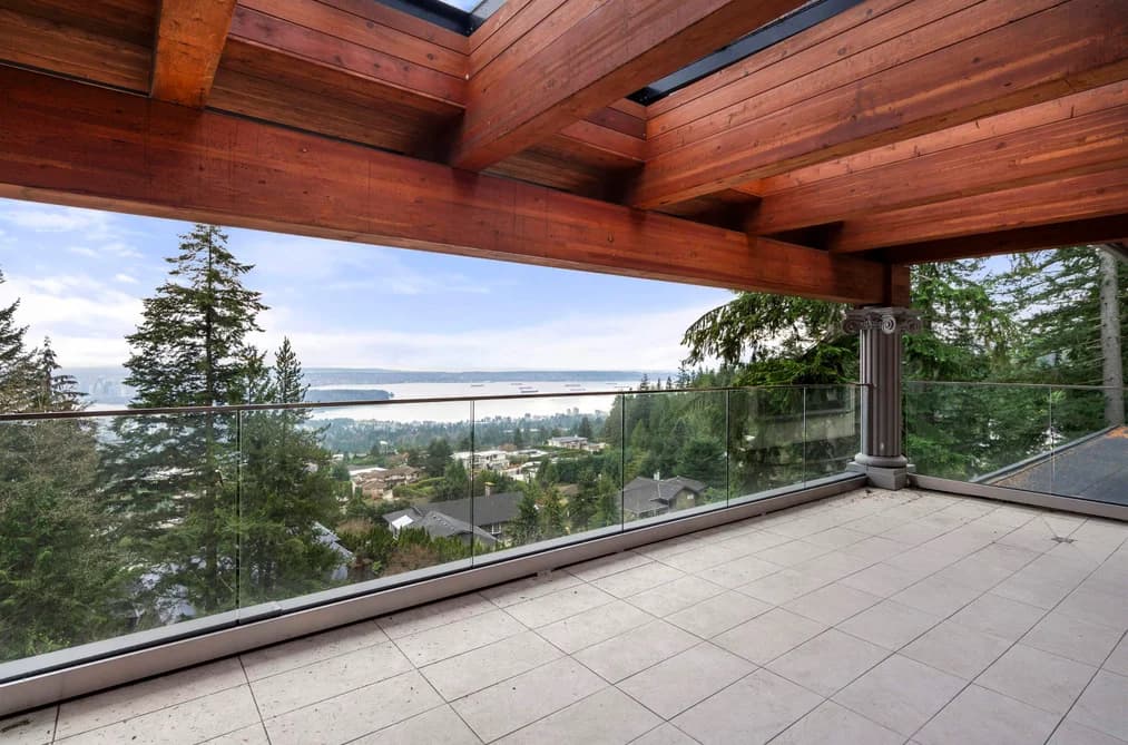 1119 MILLSTREAM ROAD, West Vancouver, BC — Residential for Sale - Main Photo
