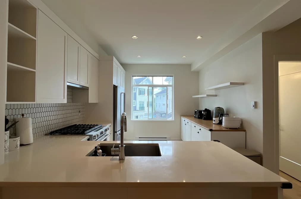 112 1225 MITCHELL STREET, Coquitlam, BC — Residential for Sale - Photo 2