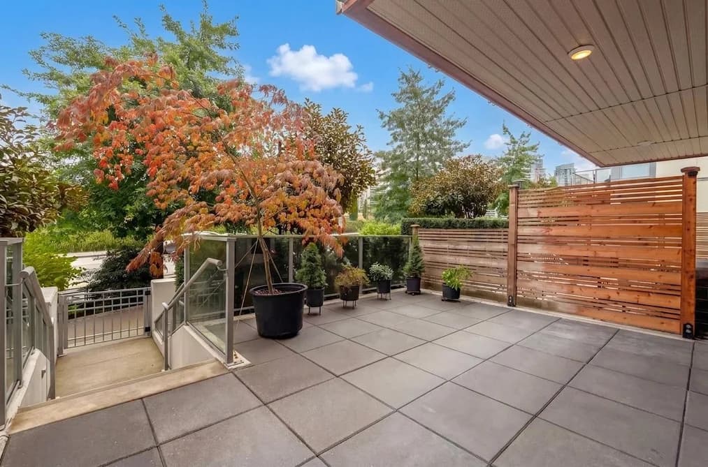 112 1768 GILMORE AVENUE, Burnaby, BC — Residential for Sale - Photo 2