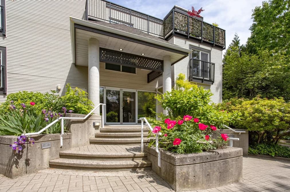 112 2401 HAWTHORNE AVENUE, Port Coquitlam, BC — Residential for Sale - Main Photo