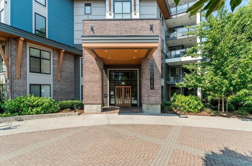 112 45500 MARKET WAY, Chilliwack, BC — Residential for Sale - Photo 2