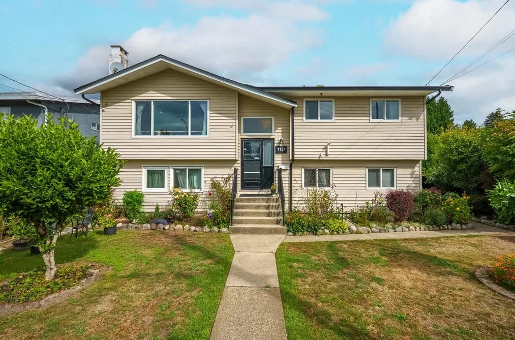 1121 PRAIRIE AVENUE, Port Coquitlam, BC — Residential for Sale - Photo 2