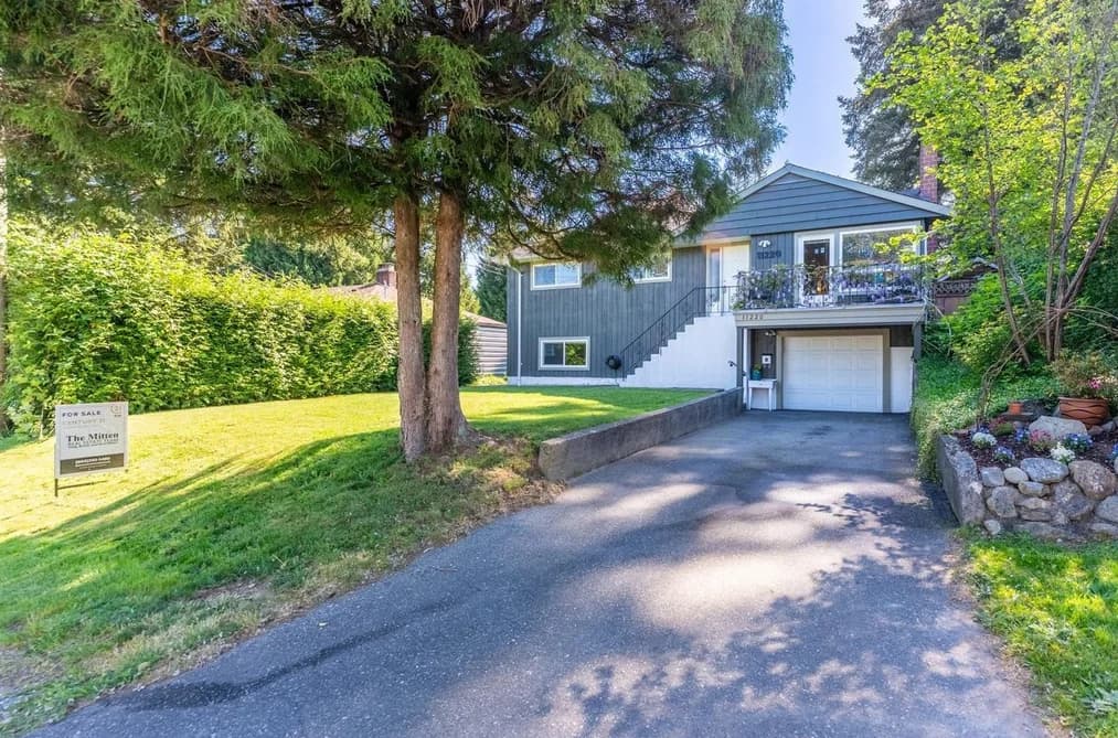 11220 LANSDOWNE DRIVE, Surrey, BC — Residential for Sale - Main Photo