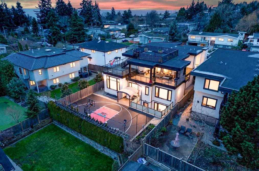 1126 STEVENS STREET, White Rock, BC — Residential for Sale - Photo 2