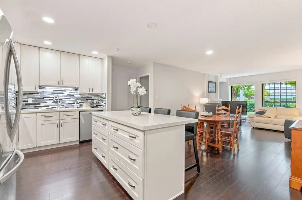 113 2978 BURLINGTON DRIVE, Coquitlam, BC — Residential for Sale - Photo 2