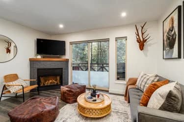 Townhouse for sale at 113 3070 Hillcrest Drive Whistler British Columbia - MLS: R3155530