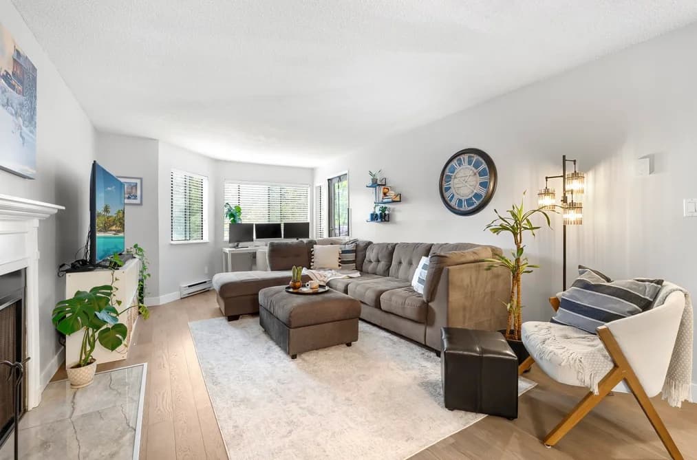 113 9620 MANCHESTER DRIVE, Burnaby, BC — Residential for Sale - Photo 2