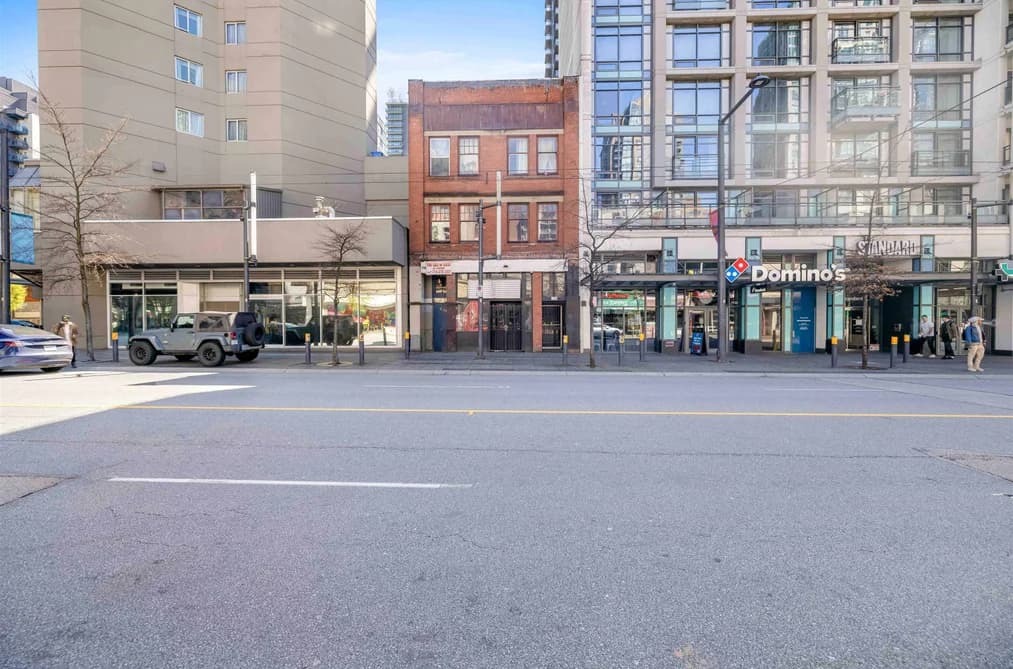 1130 GRANVILLE STREET, Vancouver, BC — Residential Income for Sale - Main Photo