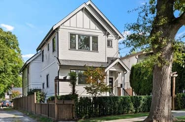 Half Duplex for sale at 1131 E 23rd Avenue Vancouver British Columbia - MLS: R3165686
