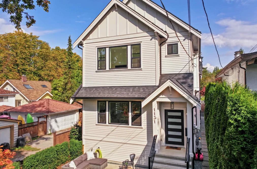 1131 E 23RD AVENUE, Vancouver, BC — Residential for Sale - Photo 2