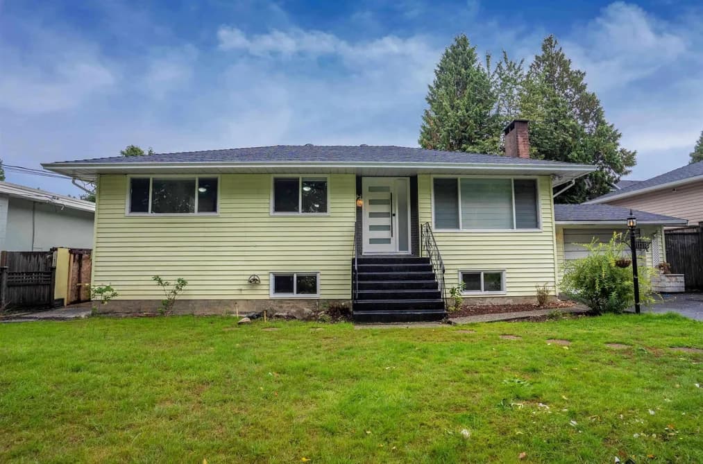 11318 GLEN AVON DRIVE, Surrey, BC — Residential for Sale - Main Photo