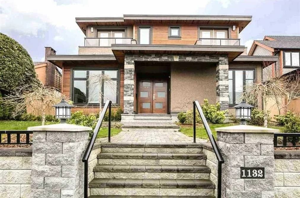 1132 CLOVERLEY STREET, North Vancouver, BC — Residential for Sale - Photo 2