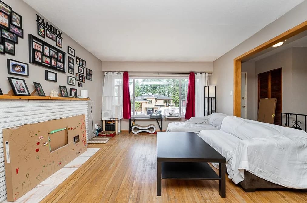 11350 LANSDOWNE DRIVE, Surrey, BC — Residential for Sale - Photo 2