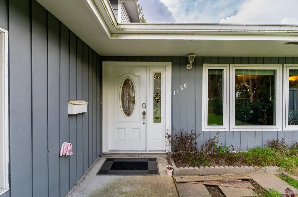 1136 LANSDOWNE DRIVE, Coquitlam, BC — Residential for Sale - Photo 2