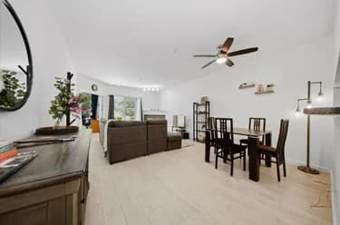 Condo for sale at 114 10128 132 Street Surrey British Columbia - MLS: R3116154
