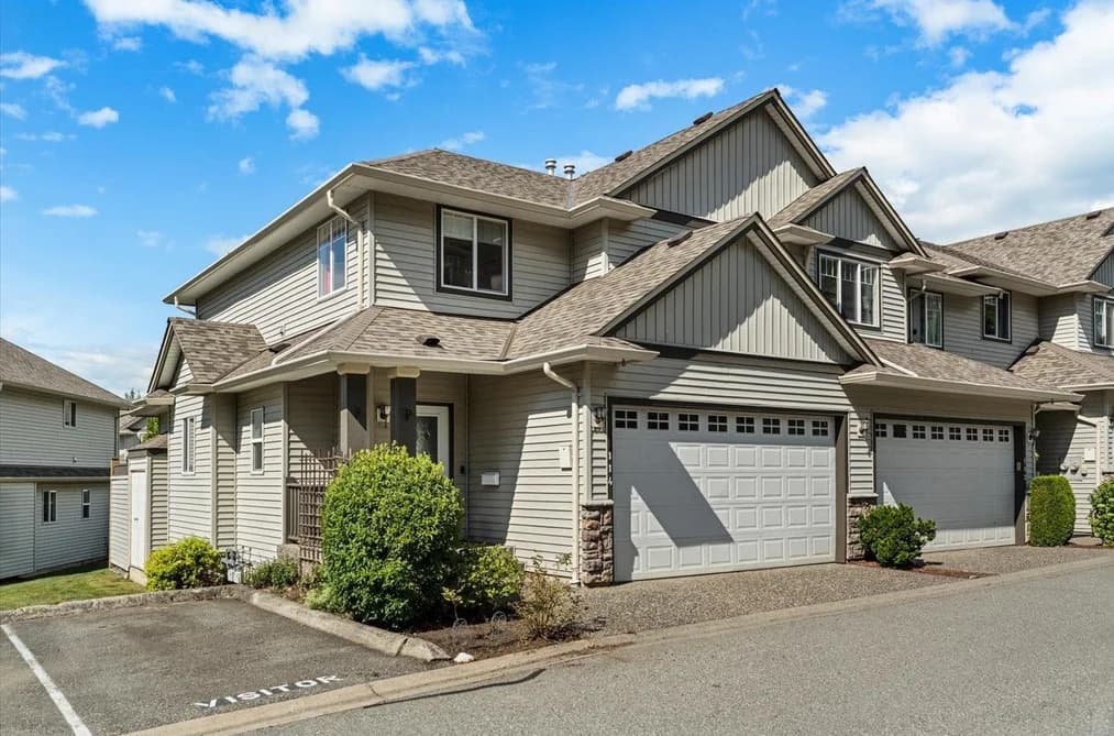 114 46360 VALLEYVIEW ROAD, Chilliwack, BC — Residential for Sale - Photo 2