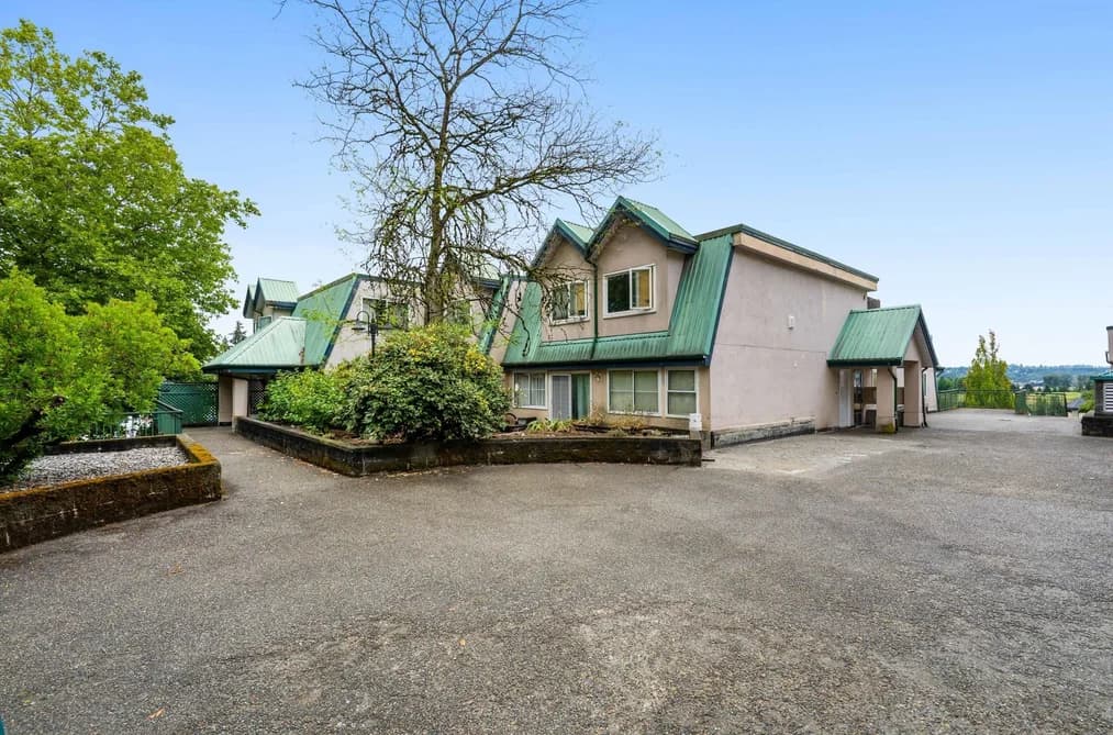 114 918 RODERICK AVENUE, Coquitlam, BC — Residential for Sale - Main Photo