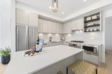 Condo for sale at 114 921 Grant Street Coquitlam British Columbia - MLS: R3140013