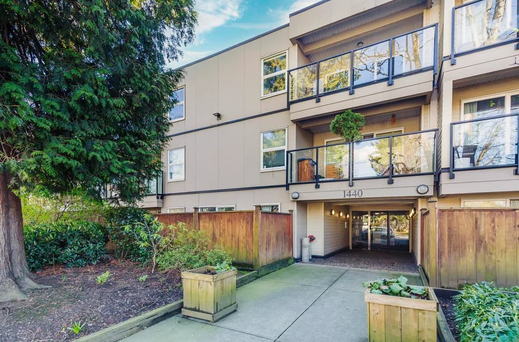 115 1440 E BROADWAY STREET, Vancouver, BC — Residential for Sale - Main Photo