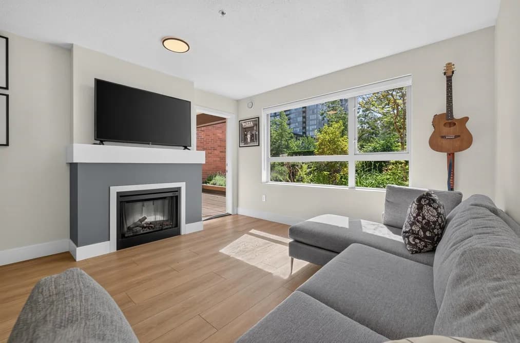 115 600 KLAHANIE DRIVE, Port Moody, BC — Residential for Sale - Photo 2