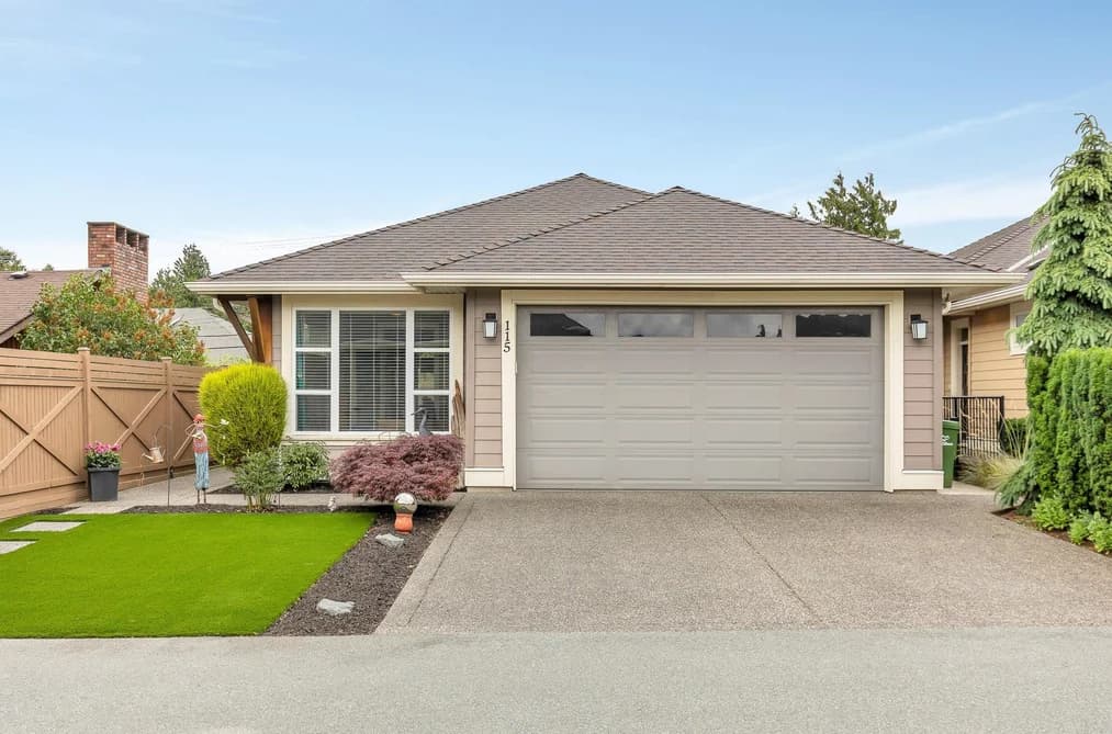 115 6540 DOGWOOD DRIVE, Chilliwack, BC — Residential for Sale - Main Photo