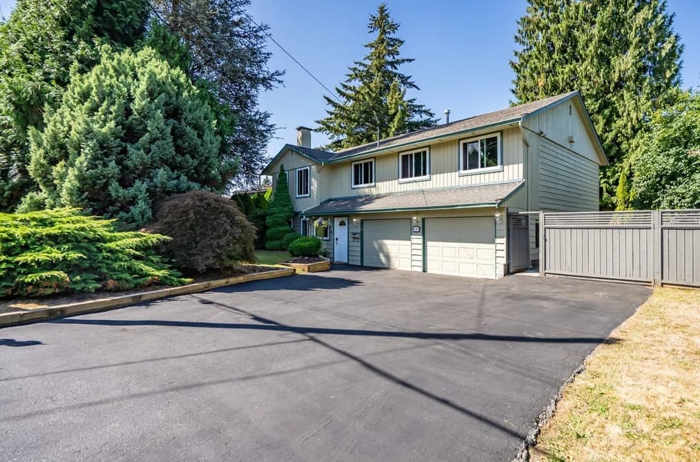 11527 FRASERVIEW STREET, Maple Ridge, BC — Residential for Sale - Main Photo