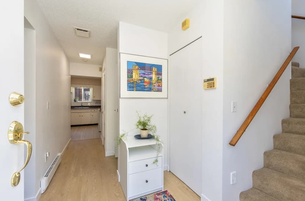 1157 EAGLERIDGE DRIVE, Coquitlam, BC — Residential for Sale - Photo 2