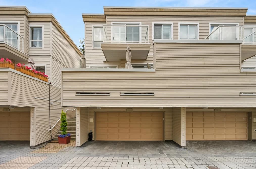 1157 VIDAL STREET, White Rock, BC — Residential for Sale - Main Photo