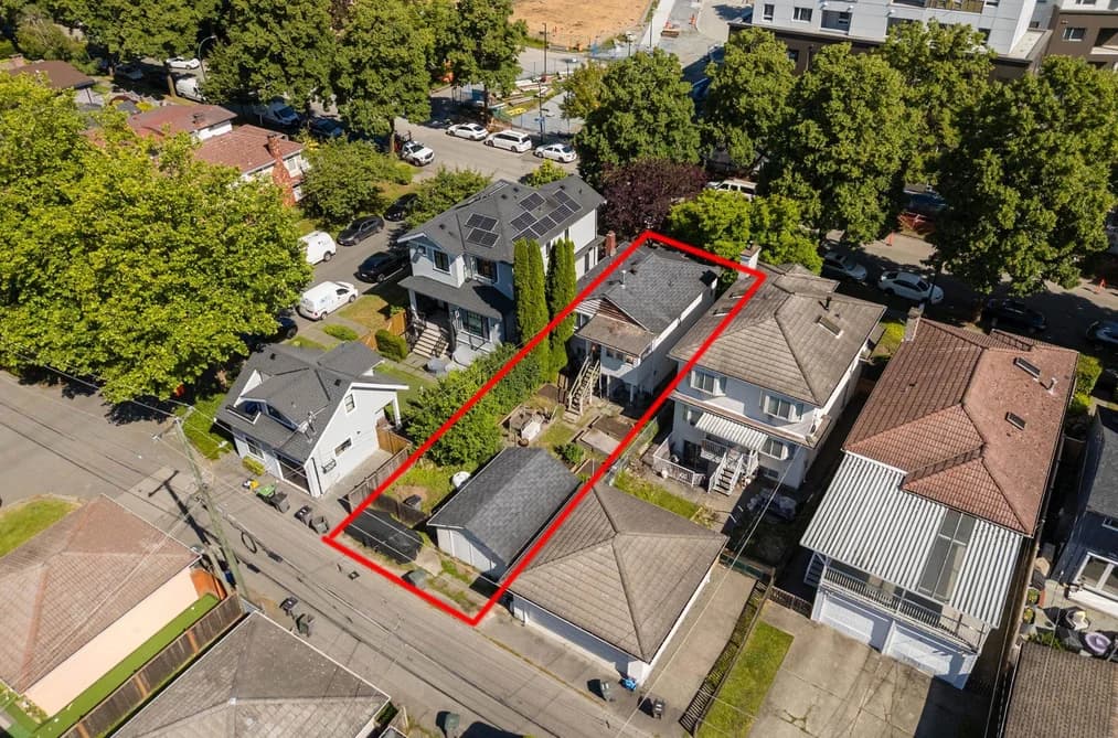 116 E 37TH AVENUE, Vancouver, BC — Residential for Sale - Photo 2